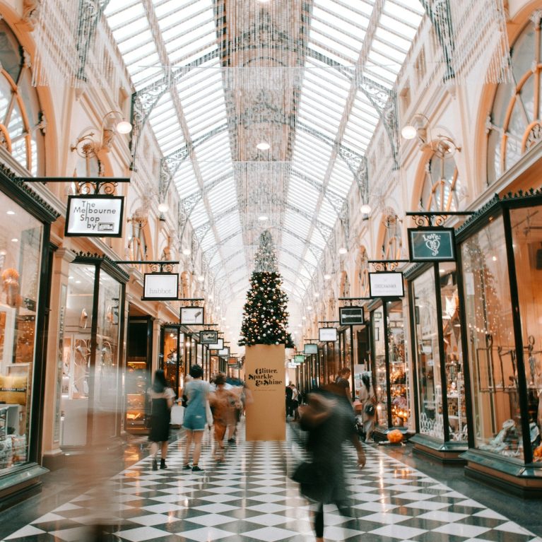heidi-fin-2TLREZi7BUg-unsplash